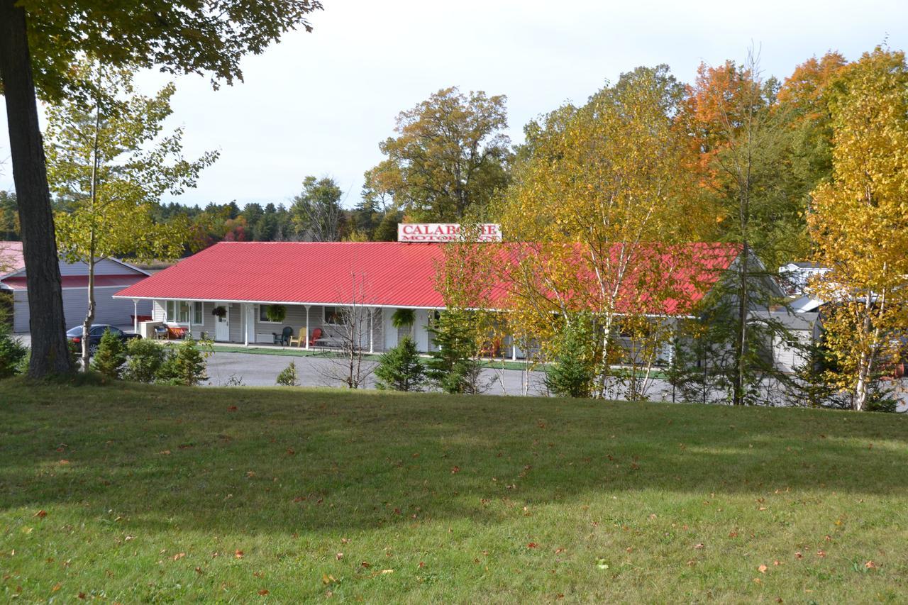 Calabogie Motor Inn Exterior foto